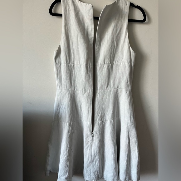 Tibi Fit and Flare Linen Sleeveless dress - Picture 6 of 9